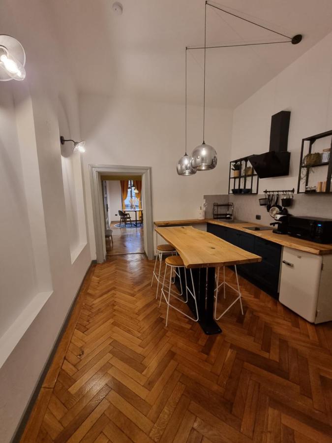 Cuba Apartment Brasov Exterior photo